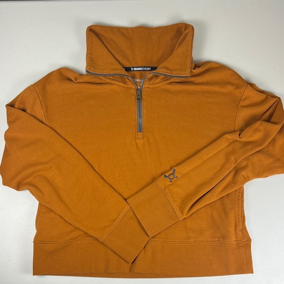 Orangetheory Fitness Cropped 1/4 Zip sweatshirt with thumb holes & side pockets - Picture 1 of 9